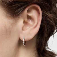 Серьги из белого золота с бриллиантами